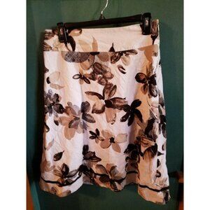 Catos Womens A-line Skirt Size 10 Modest White Brown Black Floral